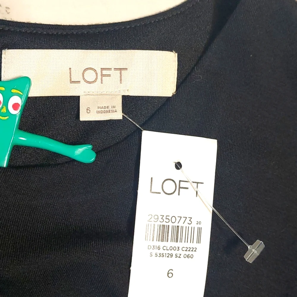 NWT LOFT Black Puff Sleeve Flounce Dress, Size 6 - Picture 6 of 9